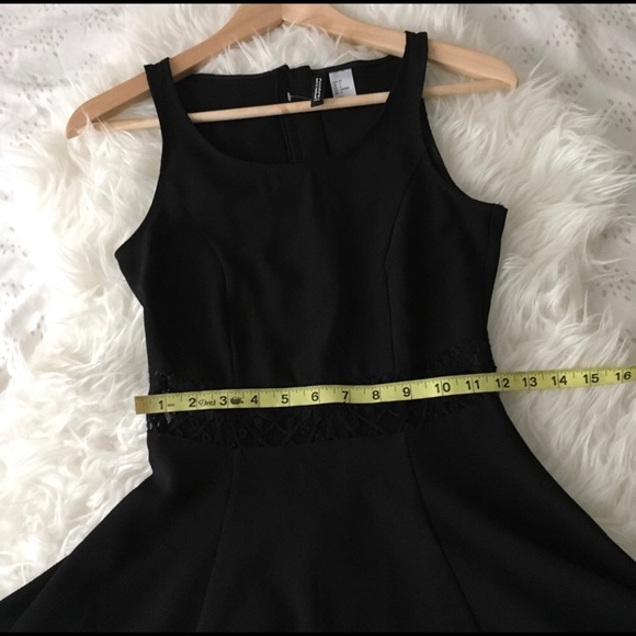 NWOT Black Cutout Lace Dress - Picture 5 of 7